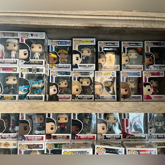 Funko pops collectors 1 for $13, 2 for $24 sports entertainment tv Netflix - Picture 4 of 5